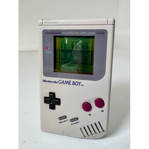 95 - Nintendo Gameboy DMG-01 with Tetris Game