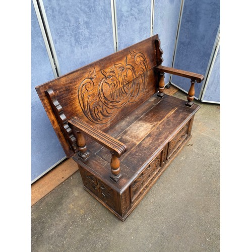 510 - Oak Carved Settle