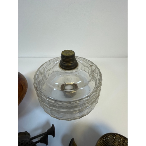 305 - Oil Lamp and accessories.