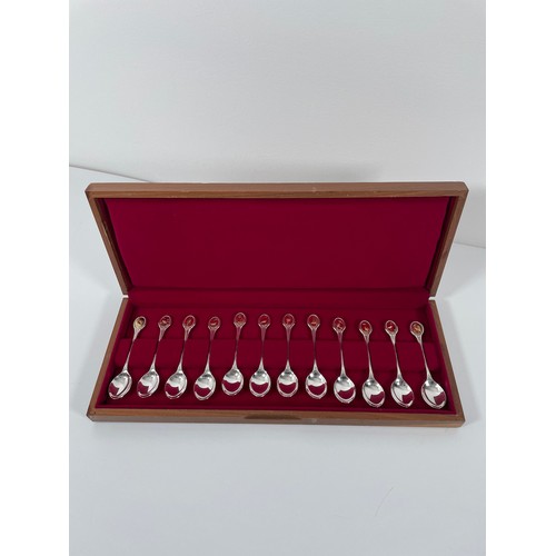 321 - RSPB Sterling Silver teaspoons