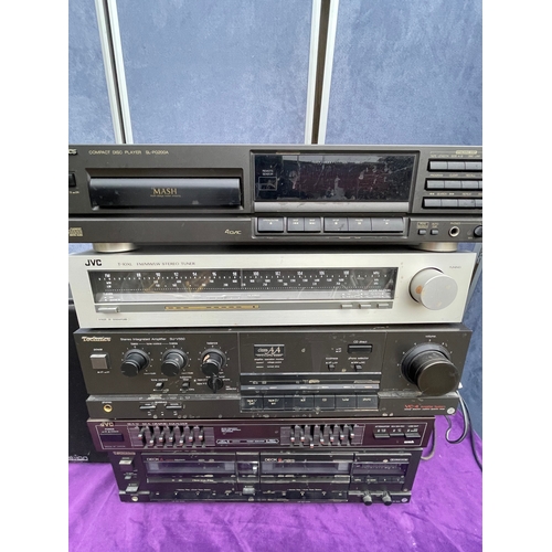 323 - Technic Compact disc player, Stereo integrated Amplifier and JVC Stereo Tuner, Graphic equalizer wit... 