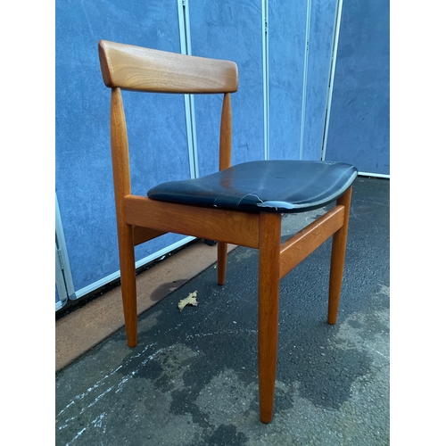 520 - Mid century Danish style teak chair.