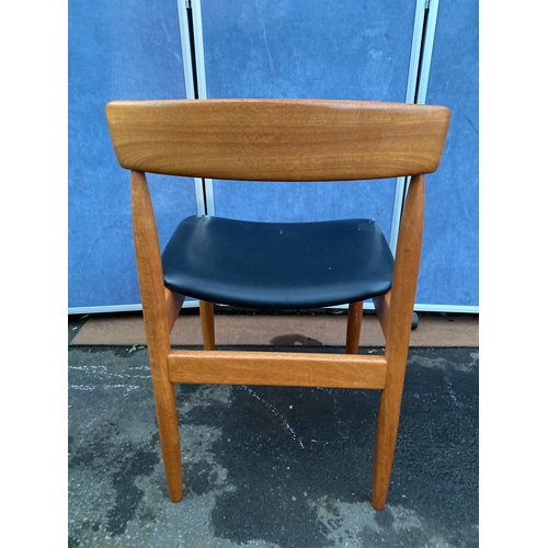 520 - Mid century Danish style teak chair.