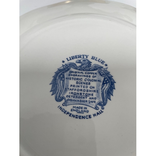 332 - A large lot of miscellaneous collectable ceramics including decorative plates and dishes.