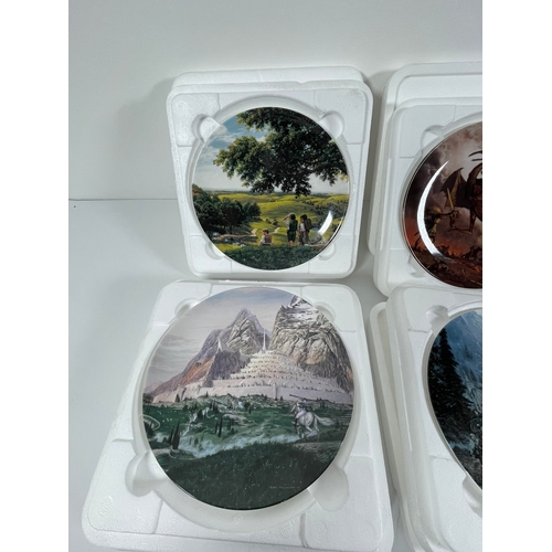 334 - The lord of the rings collectable plates. Fourteen plates in total with COAs