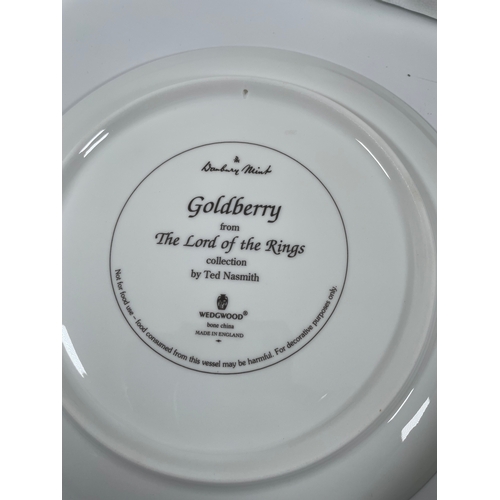 334 - The lord of the rings collectable plates. Fourteen plates in total with COAs