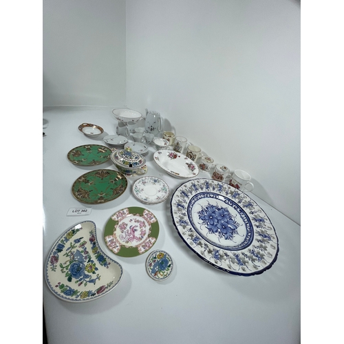 362 - A quantity of miscellaneous collectable decorative ceramics