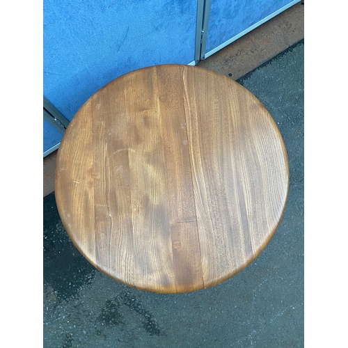 531 - Mid Century Ercol drop leaf side table