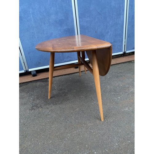 531 - Mid Century Ercol drop leaf side table