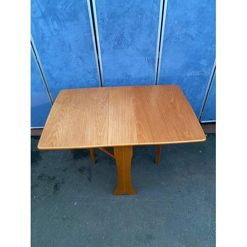 534 - Retro Drop leaf table