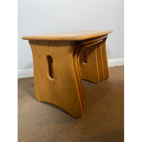 552 - Ercol nest of three tables