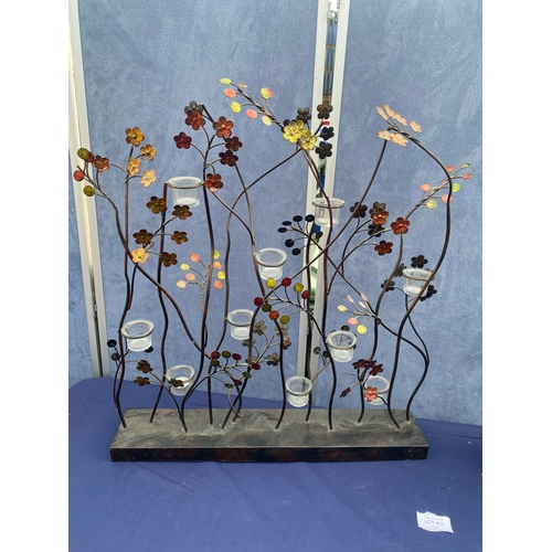 411 - Metal candle ornaments and wine rack