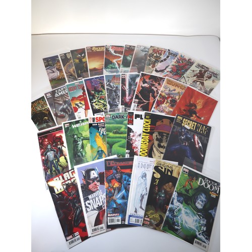 114 - Marvel Comics - A group of various marvel comics + a couple DC comics including variant covers