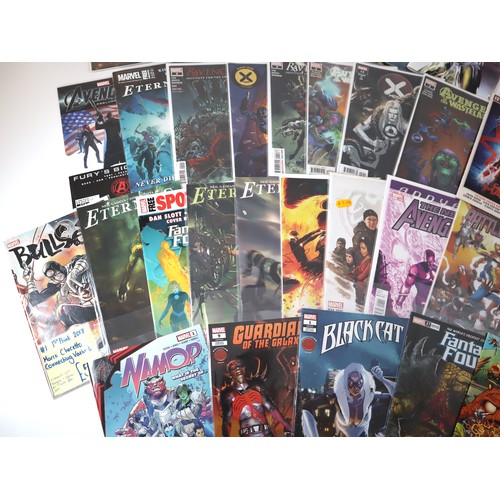 115 - Marvel Comics - A group of various comics including variant covers