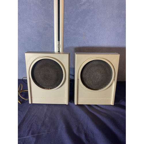 429 - Steepletone ST 5001 turntable and two speakers