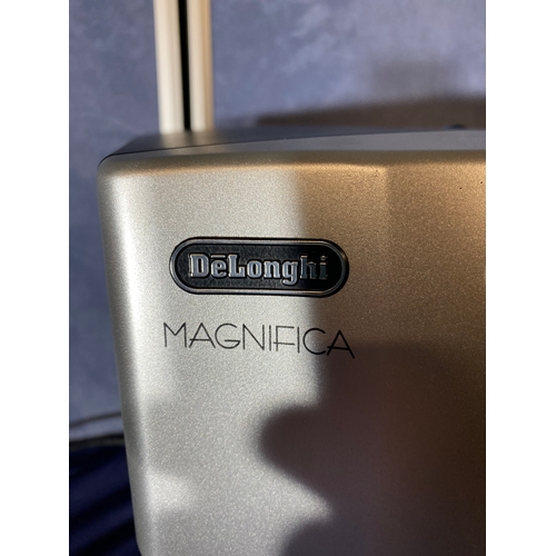 445 - DēLonghi Magnifica Coffee machine