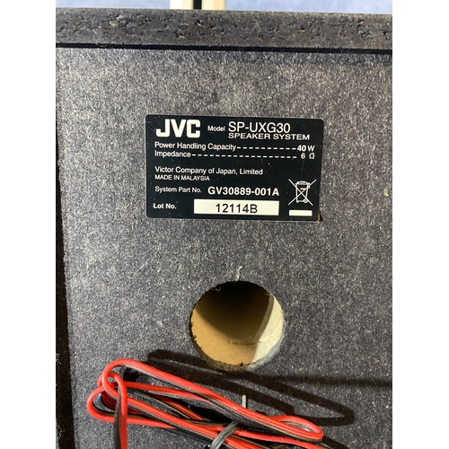 451 - JVC micro component system UXG30 and Speakers