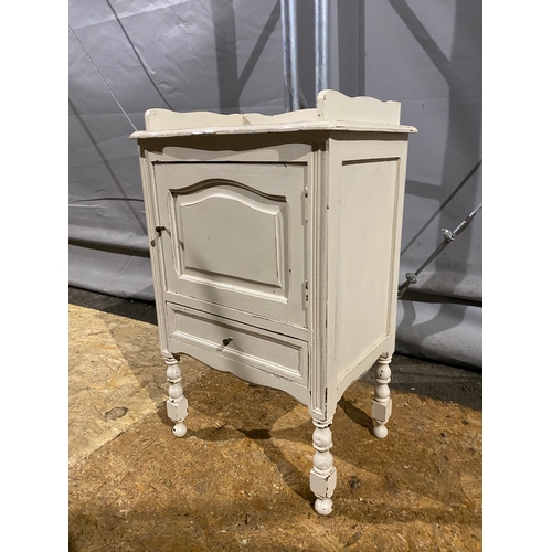 615 - Small White painted cupboard