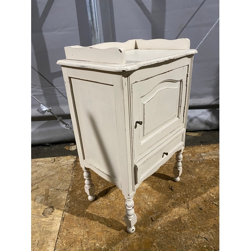 615 - Small White painted cupboard