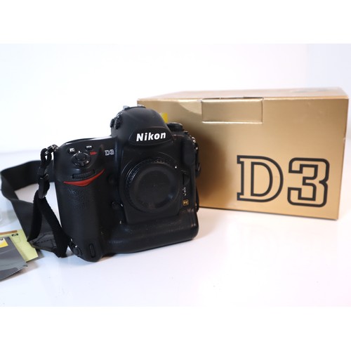 25 - Nikon D3 DSLR Camera Body Only with original box, 2 x 32GB Memory cards