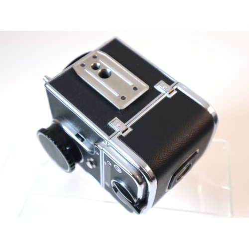 31 - Hasselblad 500C/M Medium Format Camera Body only with A12 Back