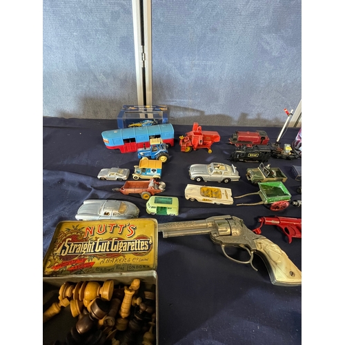 575 - A lot of miscellaneous Vintage toys including Corgi and days gone by cars and