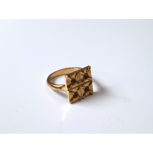 128 - Vintage 22ct Yellow Gold Square Signet Ring - 5.3g