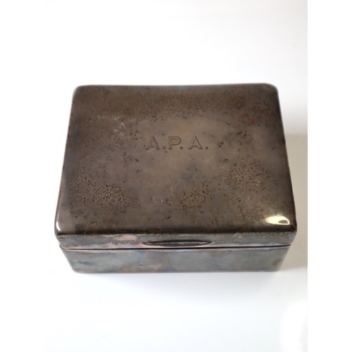 141 - Antique 800 Silver French / Austrian Engraved Snuff Box - 73g / Antique Dutch Silver Round Trinket B... 