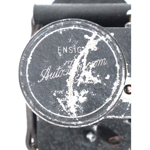 194 - Ensign Auto Kinecam Sixteen Type B 16mm Movie Camera with Taylor-Hobson Cinar Anastigmat 1 Inch FOC ... 