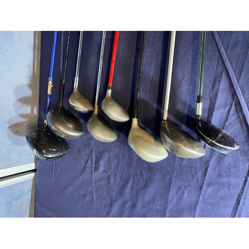 674 - Ping gold bag and a collection of Drivers including Callaway Big Berthas