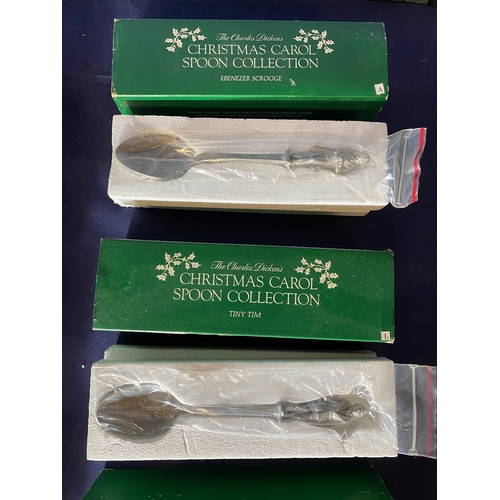 686 - Six The Charles Dickens Christmas Carol Spoon collection