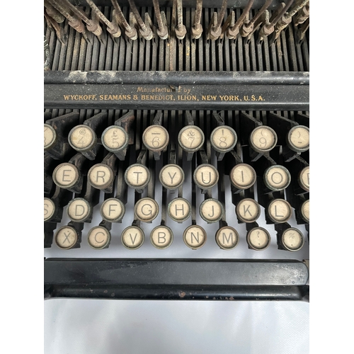 655 - Vintage Royal and Remington type writers