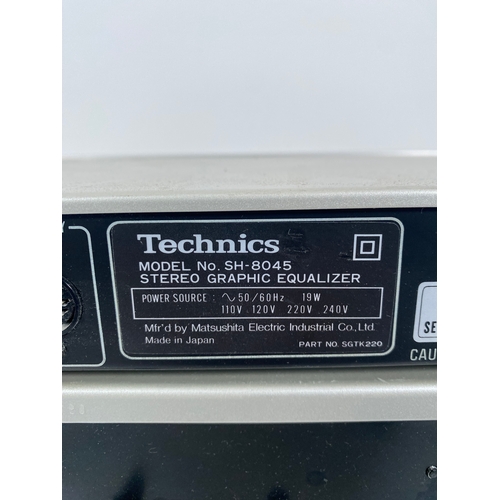 246 - Technics stereo graphic Equalizer SH-8045 , Quartz synthesizer Stereo receiver SA-210L and RS-M222 c... 