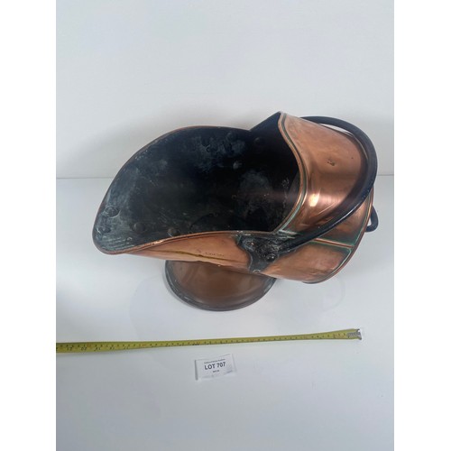 707 - Copper coal bucket/Scuttle