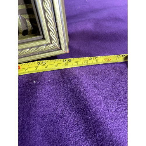 759 - Rectangular gilt framed mirror