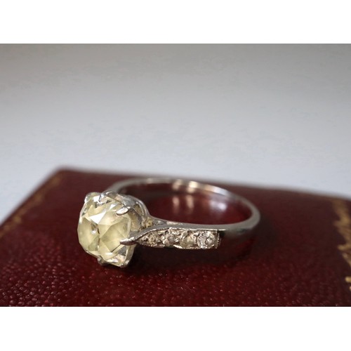 133 - Antique 18ct White Gold Square Cut Diamond Ring approximately 1.0-1.1ct Colour L Top Light Cape in C... 