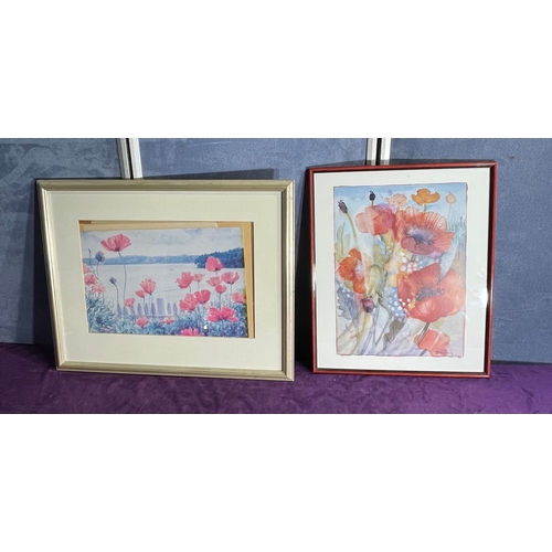 798 - Two floral framed pictures