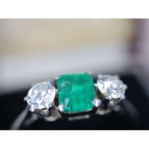 129 - Diamond and Emerald Platinum Trilogy Ring - 3.6g Ring Size Between P-Q