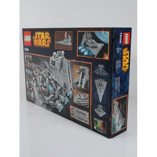 9 - LEGO Star Wars - 75055 Imperial Star Destroyer - Sealed Box / Unused