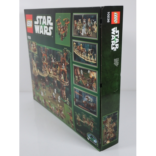 24 - LEGO Star Wars - 10236 Ewok Village - Sealed Box / Unused