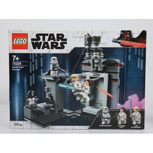 48 - LEGO Star Wars - 75229 Death Star Escape, 75225 Elite Praetorian Guard Battle Pack, 75226 Inferno Sq... 