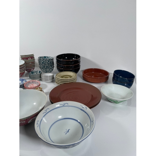 307 - Large quantity of ceramic plates and bowls