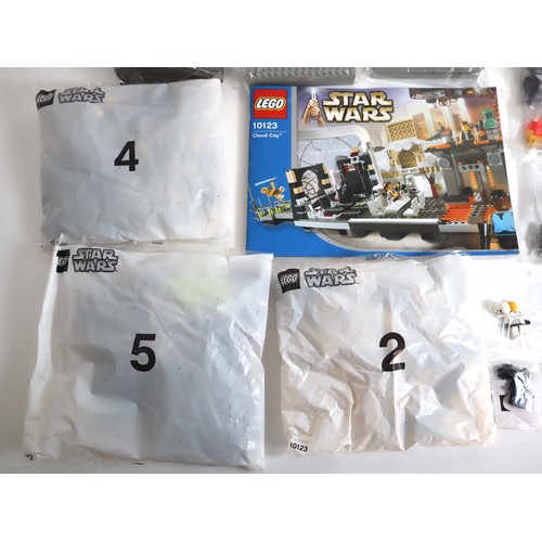 137 - LEGO Star Wars 10123 Cloud City - No Box complete with sealed poly bags 3-5, minifigures sw0107, sw0... 