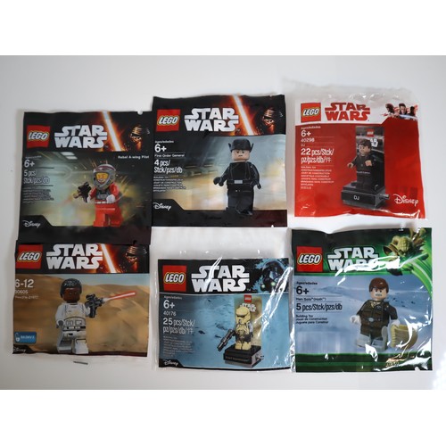 106 - LEGO Star Wars 40298 DJ, 30605 Finn, 5001621 Han Solo (Hoth), 5004408 Rebel A-wing Pilot, 5001709 Cl... 