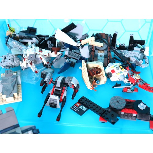 83 - LEGO Star Wars - A group of various loose built micro build sets + minifigures