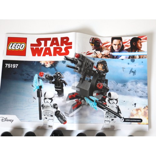 87 - LEGO Star Wars - Minifigures & Instructions only from set 75197 - minifigures from 6 sets - First Or... 