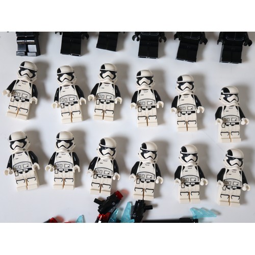 87 - LEGO Star Wars - Minifigures & Instructions only from set 75197 - minifigures from 6 sets - First Or... 