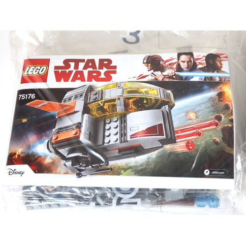 92 - LEGO Star Wars - 75207 Imperial Patrol Battle Pack,  75209 Hans Solo Landspeeder, 75176 Resistance T... 