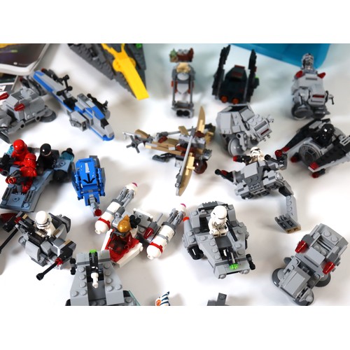 185 - LEGO Star Wars - Various Micro Fighter Sets + 75214 & 75280, some with instructions, majority pre-bu... 