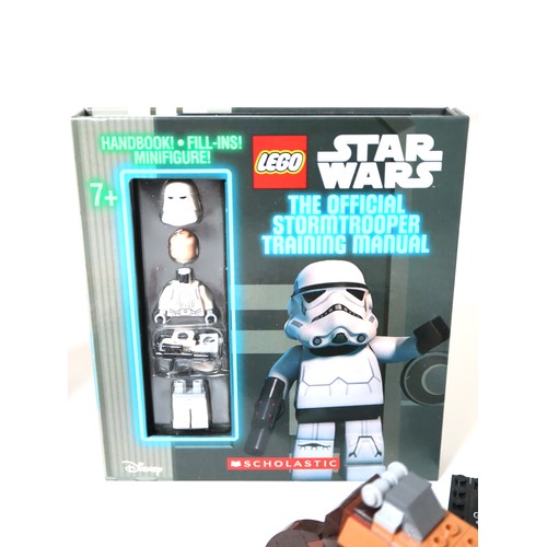 190 - LEGO Star Wars - a collection of minifigures including 20th anniversary Obo-Wan Kenobi + loose lego ... 